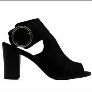 MADDEN GIRL Women's Black Darlynn City Peep-Toe Block-Heel Sandals SZ 11